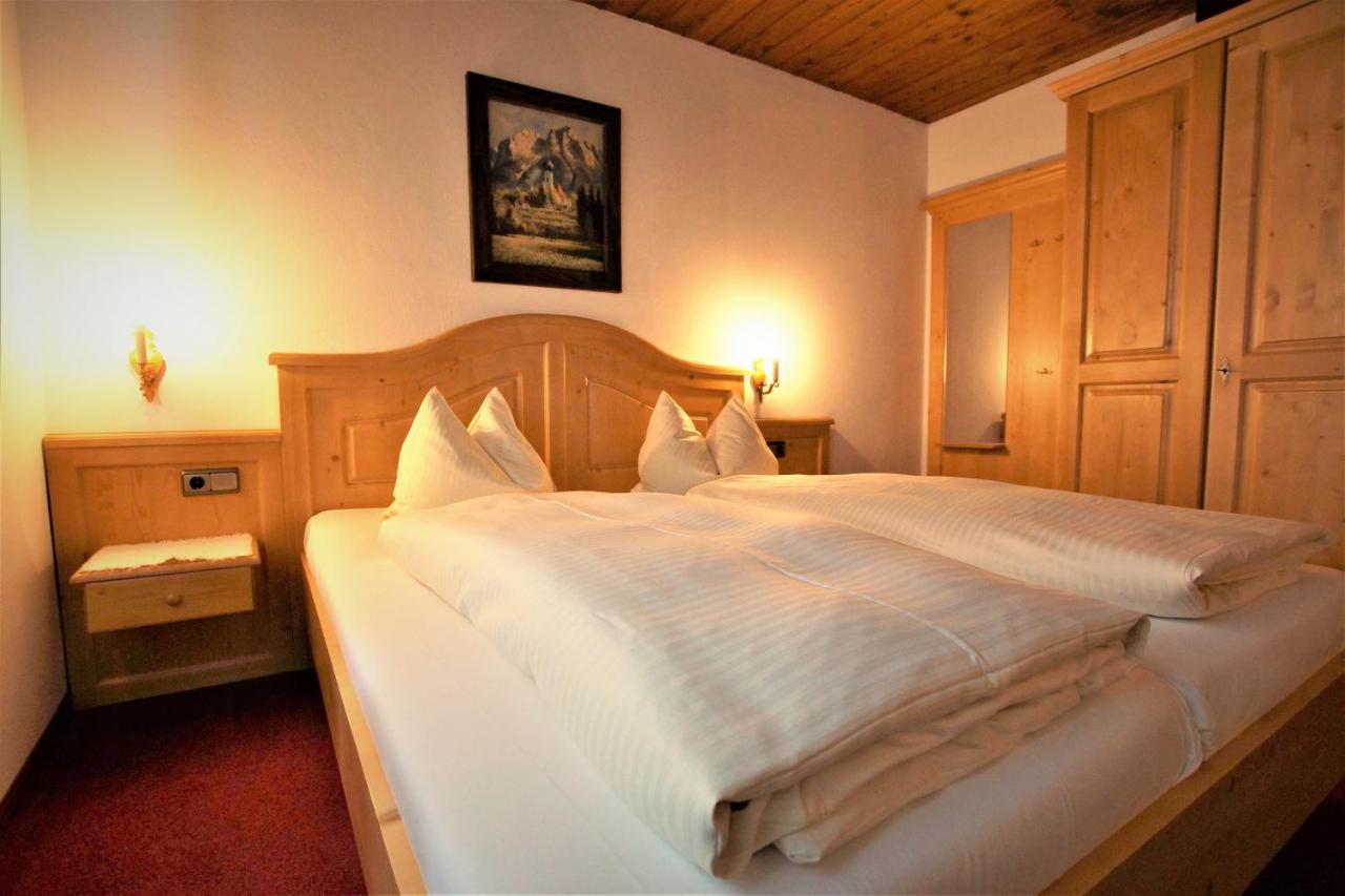 Hotel Ferienhaus Waldwinkl à Grainau Extérieur photo