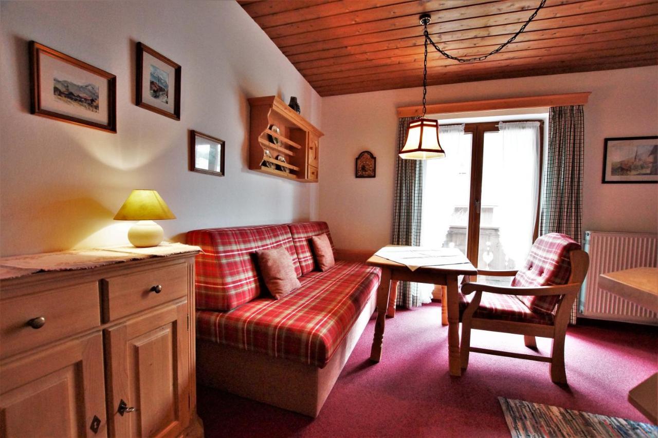 Hotel Ferienhaus Waldwinkl à Grainau Extérieur photo