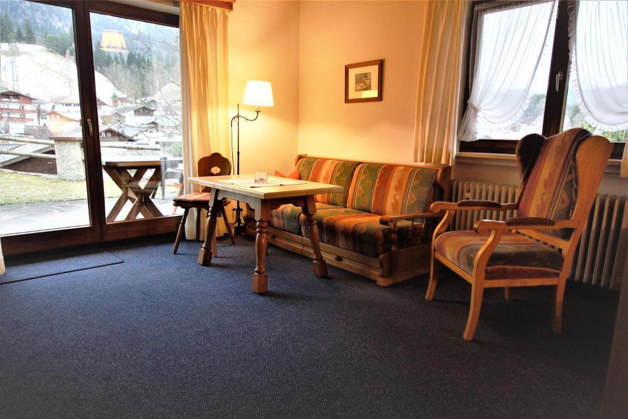 Hotel Ferienhaus Waldwinkl à Grainau Chambre photo