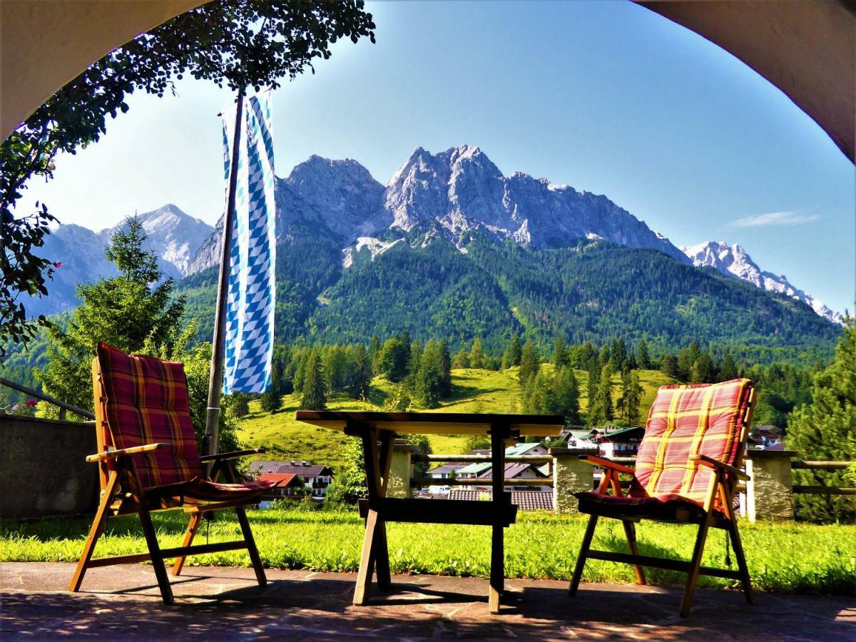 Hotel Ferienhaus Waldwinkl à Grainau Extérieur photo